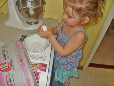 baking with kids chocolate cupcakes