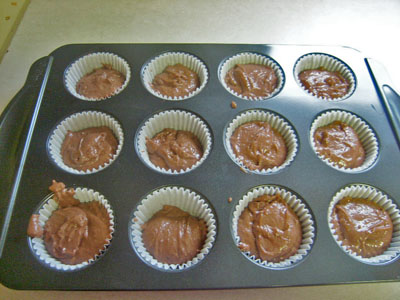 baking with kids chocolate cupcakes