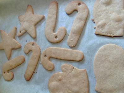 baking with kids holiday spice cookies