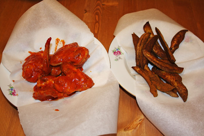 Chicken Wings with Spicy Wedges