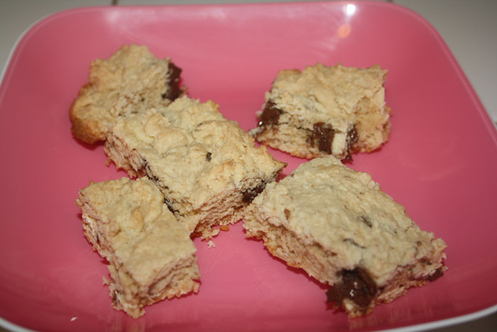 Lazy Chocolate Chip Cookie Cake