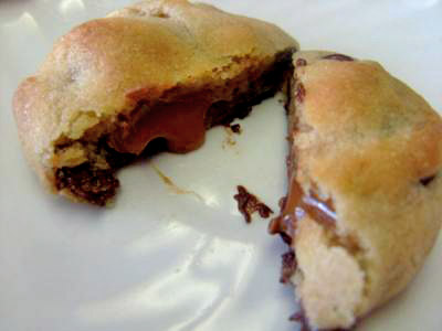 rolo stuffed cookies