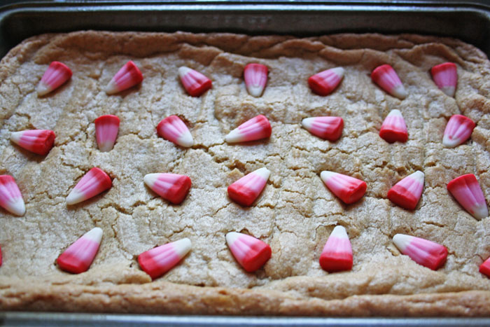 valentines day blondies