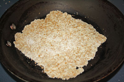 hummus-whole-wheat-flatbread