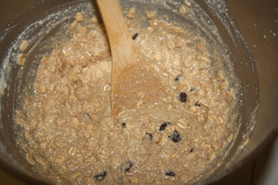 Peas and Thank You's Baked Oatmeal Squares