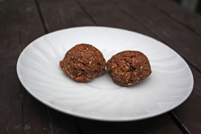 Raw Cinnamon Donut Holes