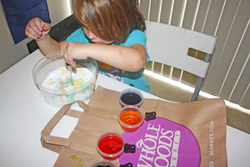 Baking Soda and Tinted Vinegar - Preschooler Activity