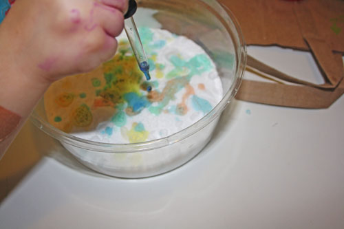 Baking Soda and Tinted Vinegar - Preschooler Activity