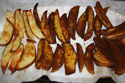 Chicken Wings with Spicy Wedges